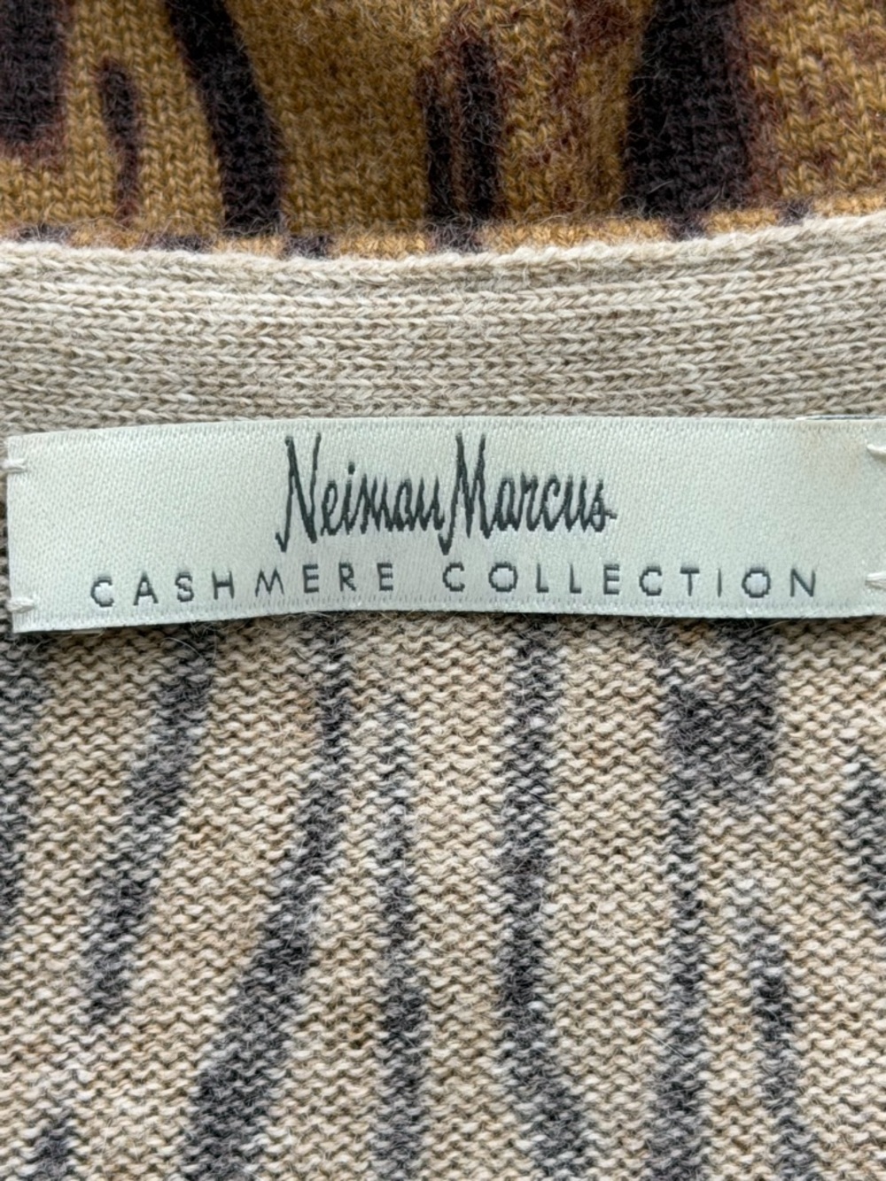 CLOSING CLOSET neiman Marcus Brown and Tan Leopard Print Cardigan - Picture 7 of 12